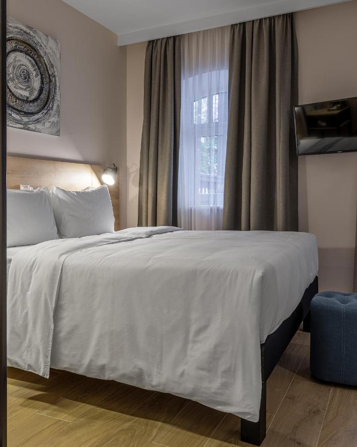 Kontrakt Boutique Hotel Kiev Luaran gambar