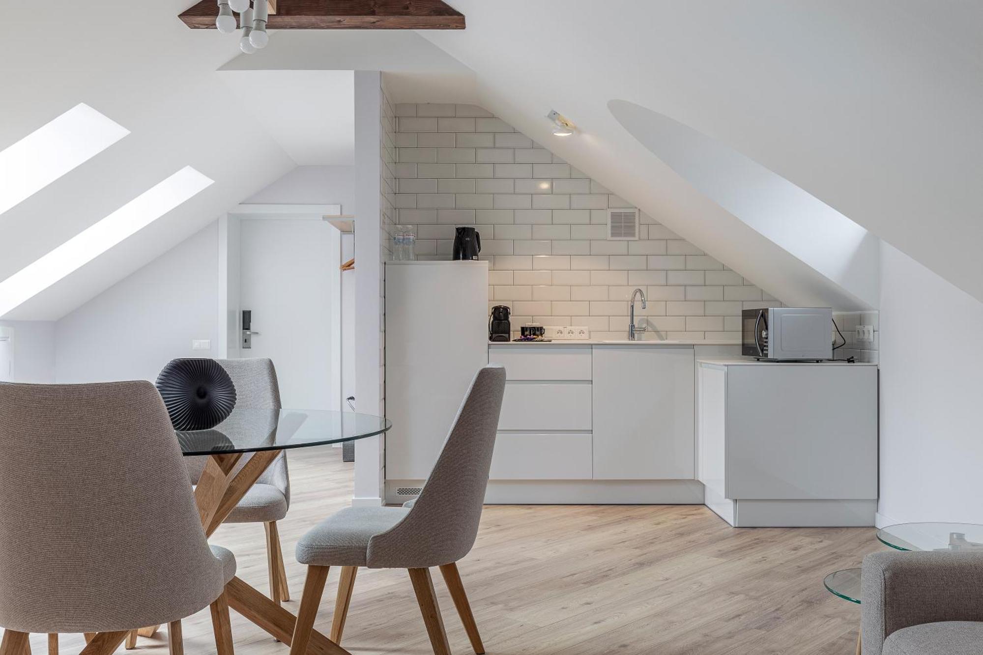 Kontrakt Boutique Hotel Kiev Bilik gambar