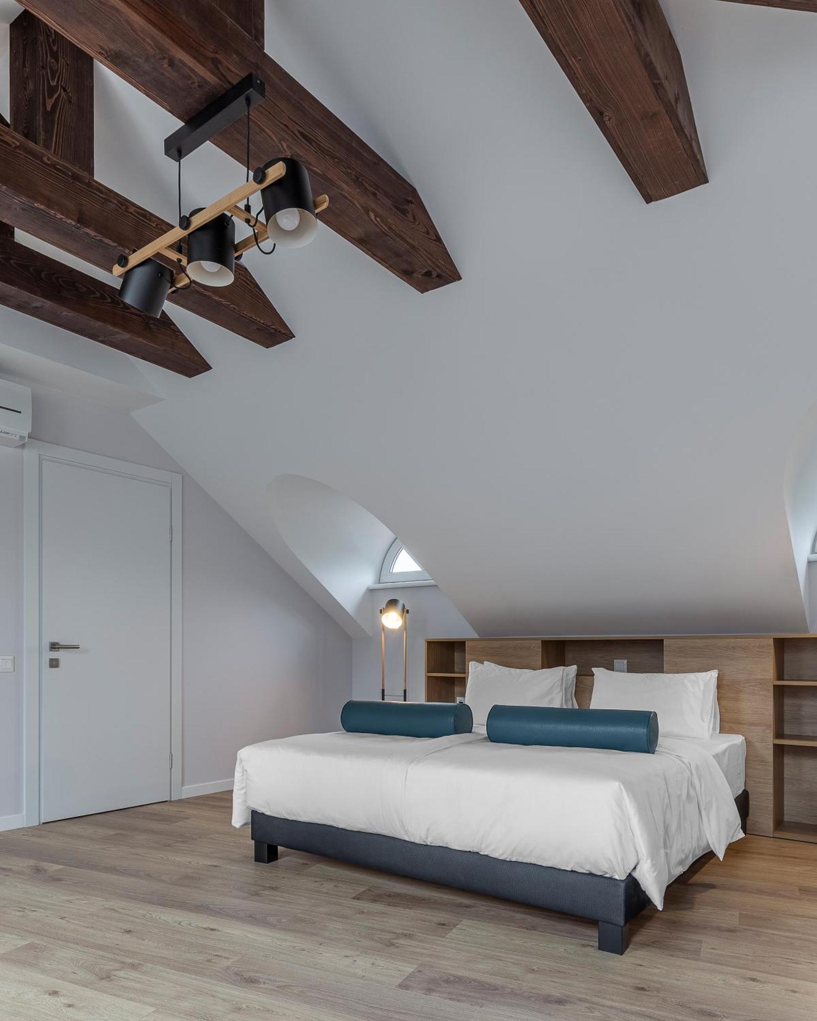 Kontrakt Boutique Hotel Kiev Bilik gambar