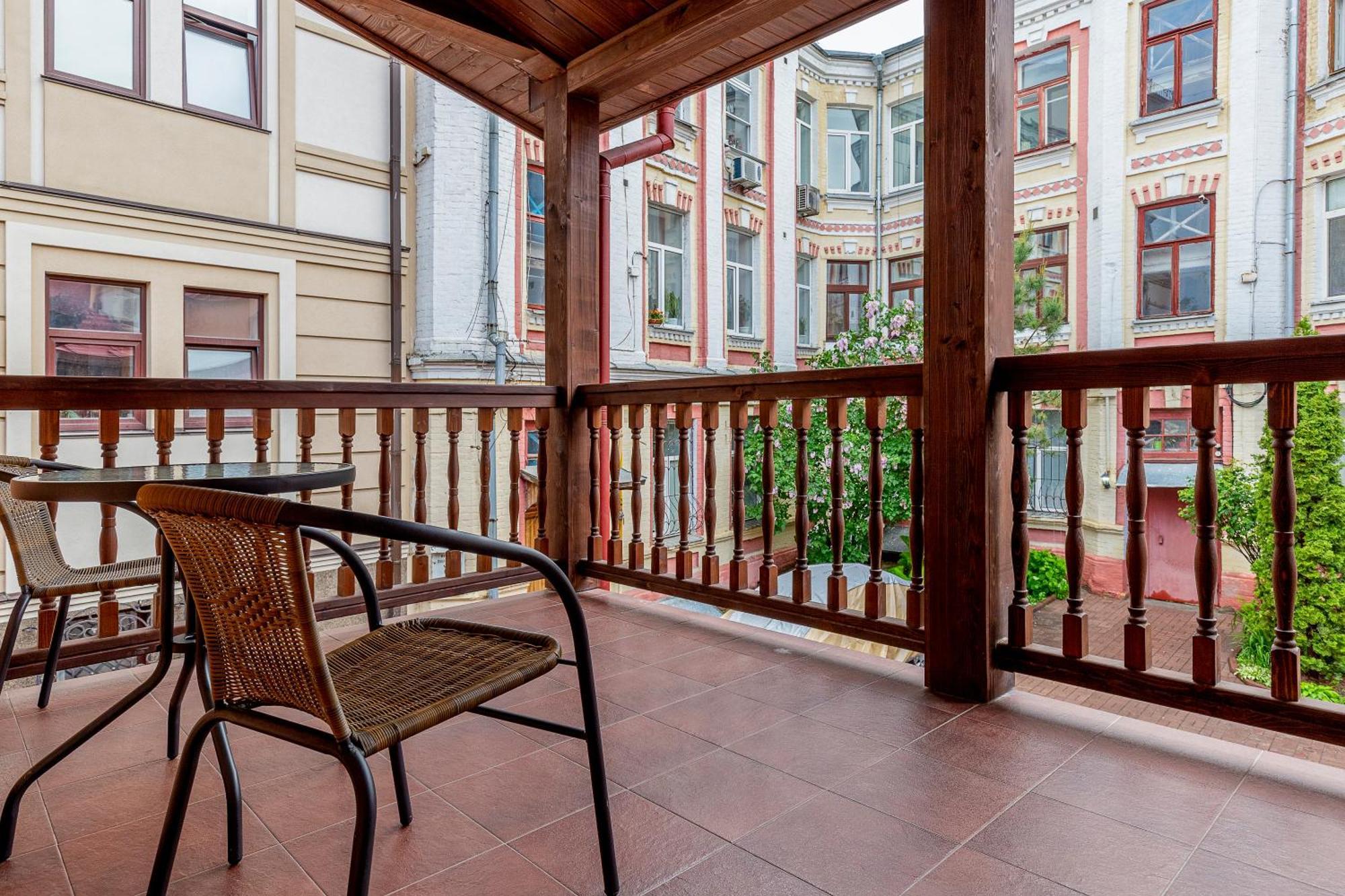 Kontrakt Boutique Hotel Kiev Bilik gambar